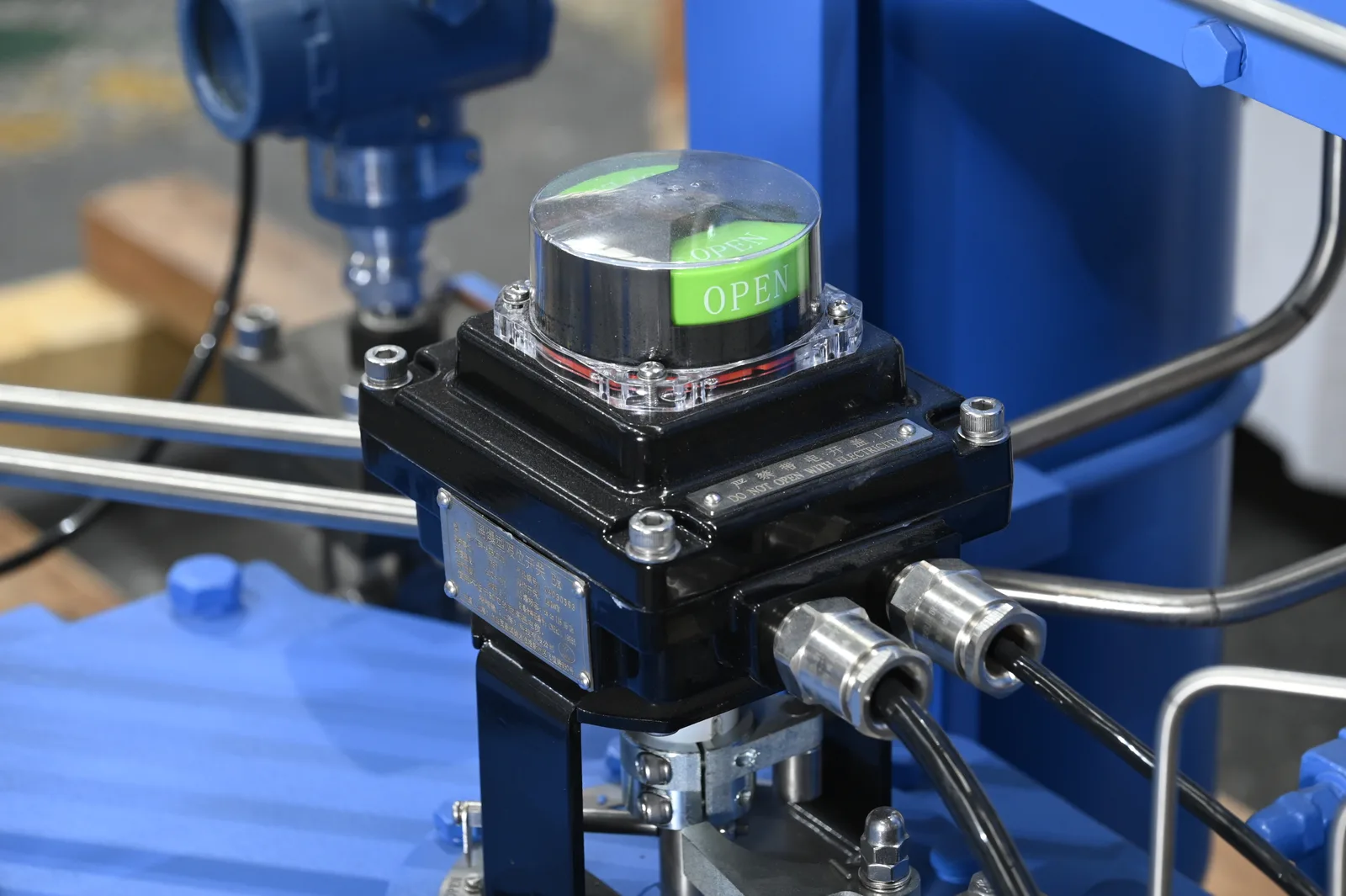 Piping connection detail